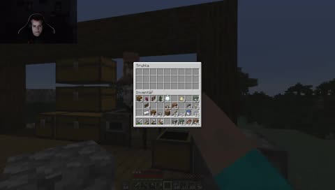 Opat04 a jeho listěná lopatka hříchů.