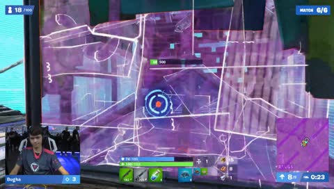 Убивает и улыбается