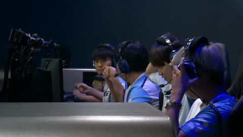 광저우 3연속 완막에 감동한 뉴욕 레프리 1따봉