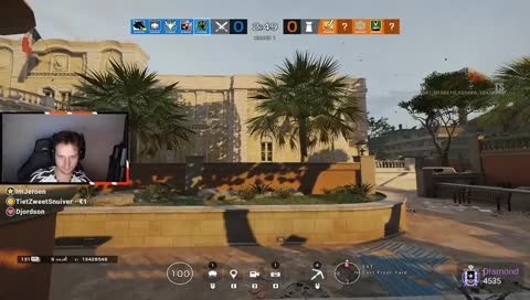 Easy ace met Amaru!