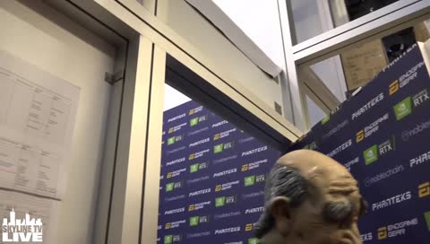 Tanzverbot will einen gelutscht haben