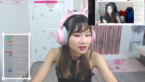 she doesn't know PepeLaugh