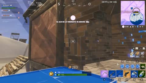 -Pone musica.
-Ya mori........