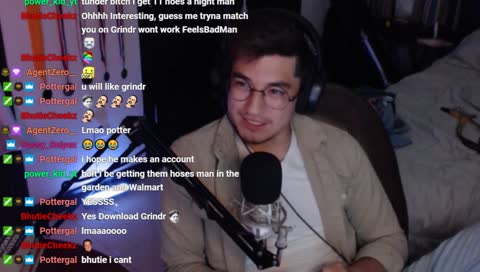 Streamer Tries New Dating App 🤫😂