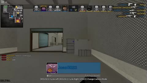 Bls o cara nem viu ele passando.