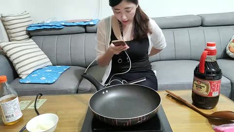 《夜雨》雙十小廚娘出擊!