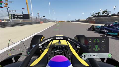 Pályán kívül is ér az előzés és szidni is kell a másikat