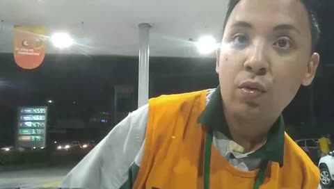 GB no posto da gasolina