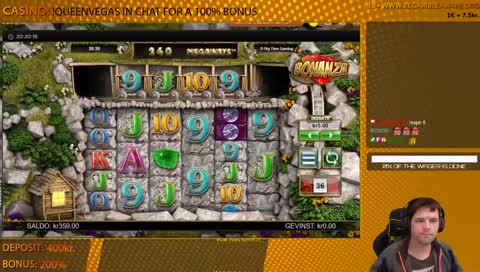 Q is doing it right PogChamp 