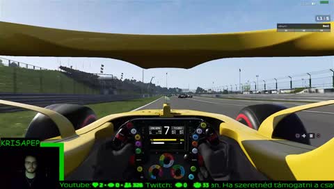 Robi Pistire mászik :D 