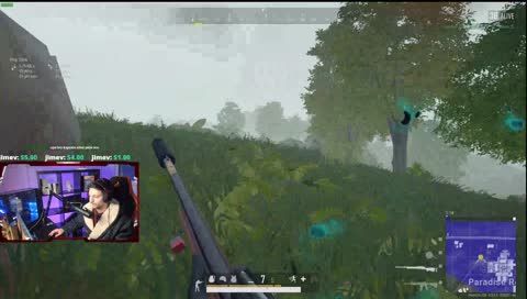 Καποιος ειναι πισω σου!