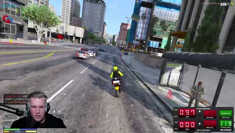 Sander en motor rijden :facepalm: