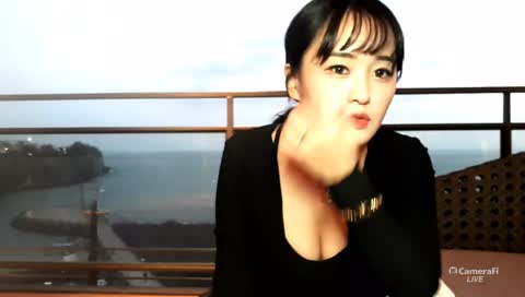 누나 명치보여요