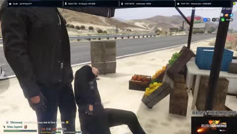 i 3 mpounia ton petakse !!!