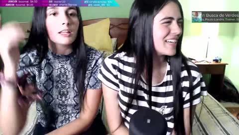 SOFI PAKEADA POR LA HERMANA