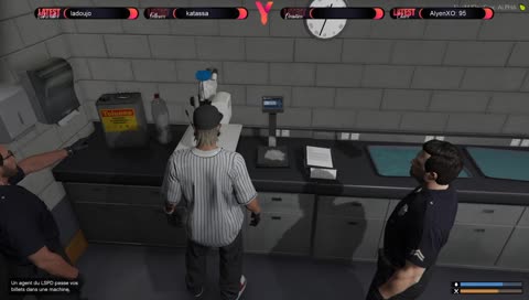 Parmi les nominés: xYada pour Gerald Brannan dans "FailyVé" 