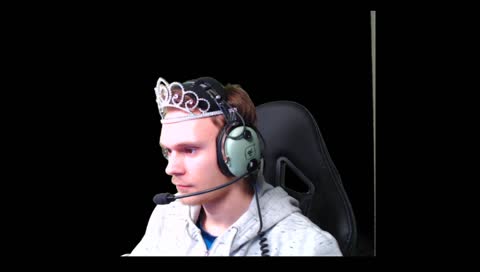 Ellivote Remembers He's Not an E-Girl