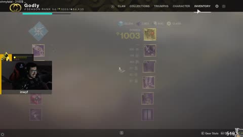 تحت رجل احد