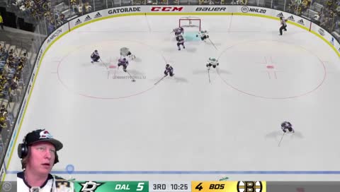 Ykköskentän sentterillä hakee vihun isoimman pakin