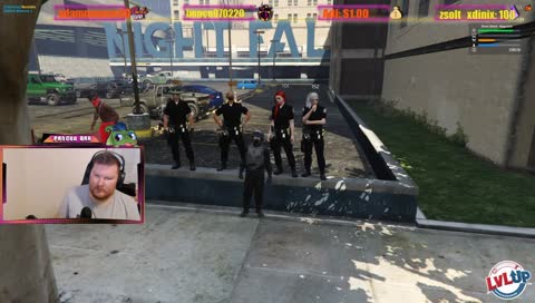 Szvatolós nagyfőnök és a kutyaszar is beszél