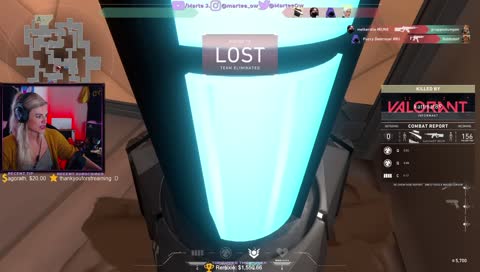 She is live! shoe on head! 