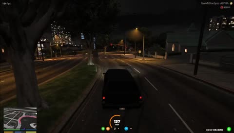 傻72...開個走私車烙賽....直接撞爛