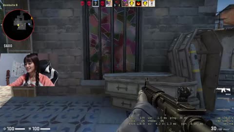 ไกปูอีกและ เนี่ย ฮึ