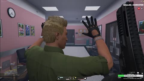 dobre to urobil ten sherif s tu crabinu :DDD postrelil vlastneho :D