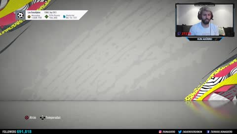 Messi le escribe al Kun | SLAKUN10 | FIFA