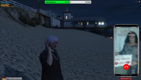 Cengiz telefonu açar..