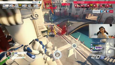 Fissure kicked off team without contract payout