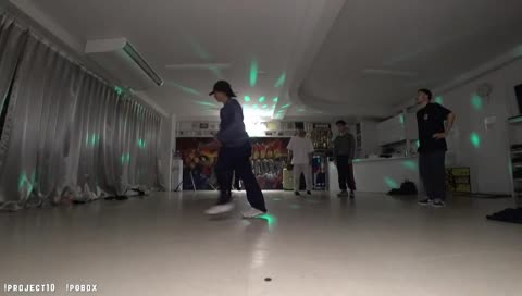 [Dance Battle] Joey vs Foundnation crew (top Japanese bboy crew) one last time before leaving Jpn