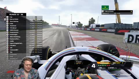 Jay macht "ZING ZING" mit 'ner GABEL!