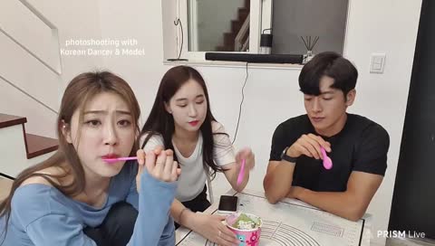 Dan introducing Jinny.