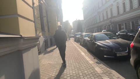 парковщик-спецназовец