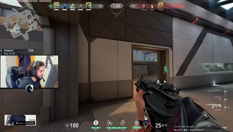 Clip Thumbnail: One tap machine