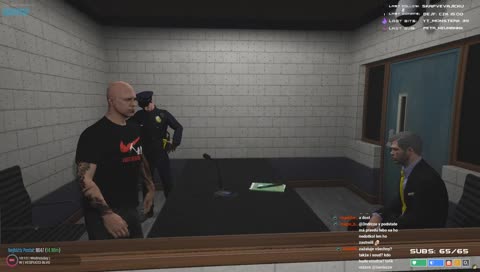 Opice v akvárku KEKW