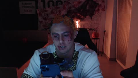 Já nebudem volat z holím kokotom :D :D :D 