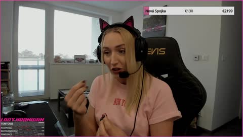 Ninka neznasa hltat lol 