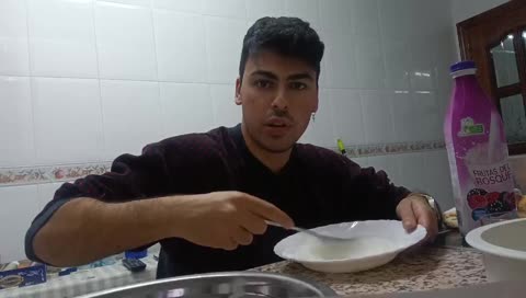 Yo cada noche en el baño