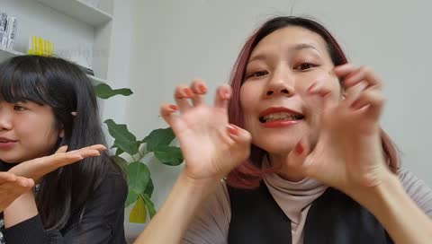 beautiful women collab.....???????