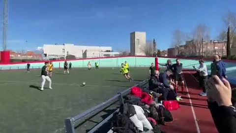 Este es tú portero? El mío si.