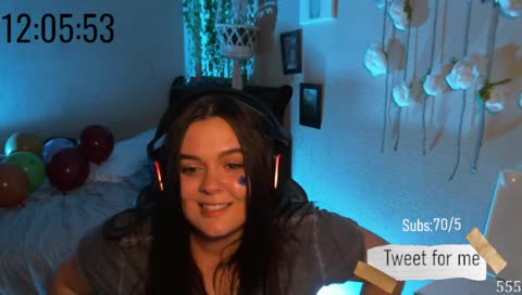 sad girl flosses her tears away :'(