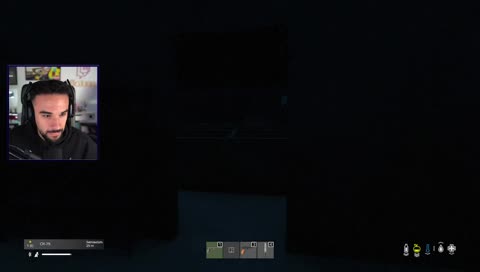 QUIEN ESTA GIMIENDO ?