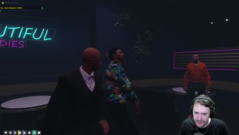 šef oranžových přišel se zbraní v ruce