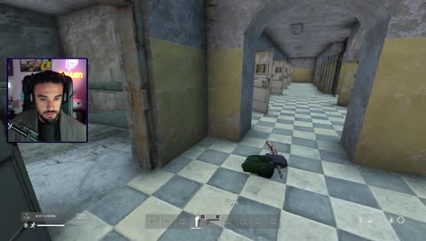 Andres gateando por la cara