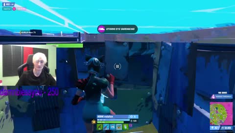 когда спросили нравится ли девочка 