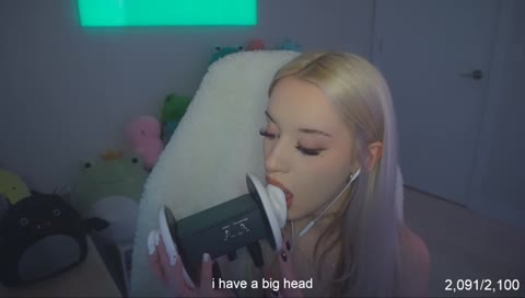 Licks w/ Eye contact