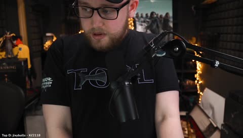 Jméno, které se nesmí vyslovit. Nebo smí, ale stejně nikdo neví, kdo to je.