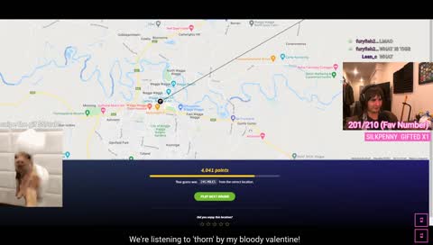 dsco does his best pacman impression